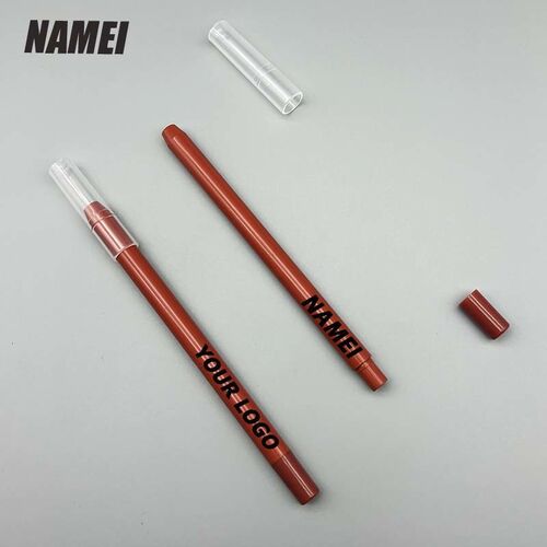 Последние блоги о компании  Ultra-Fine Creamy Matte Lip Liner Prevents Lipstick Bleeding & Shapes Perfect Lips